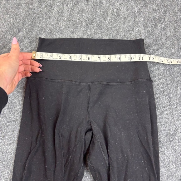 LULULEMON Women’s Black 25” Athletic Leggings High Waist size: 4 - Picture 5 of 8